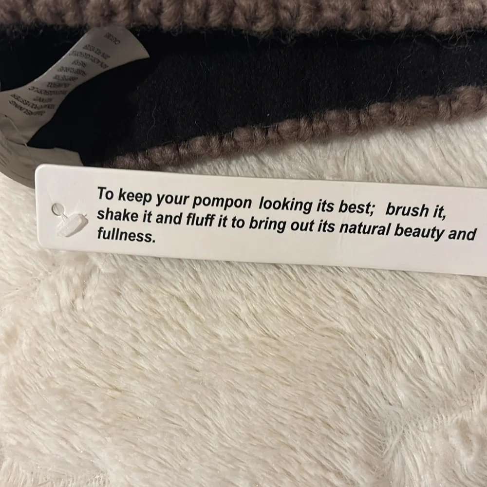 Free People‎ Pom Beanie Hat